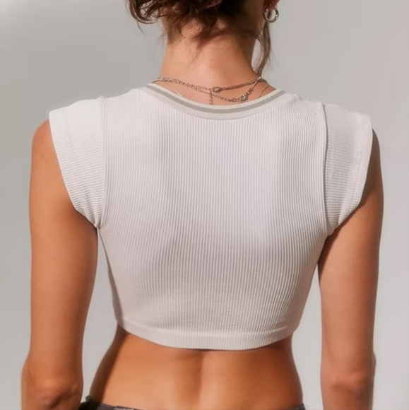 Urban Outfitters OFU go for gold crop top - Picture 2 of 5